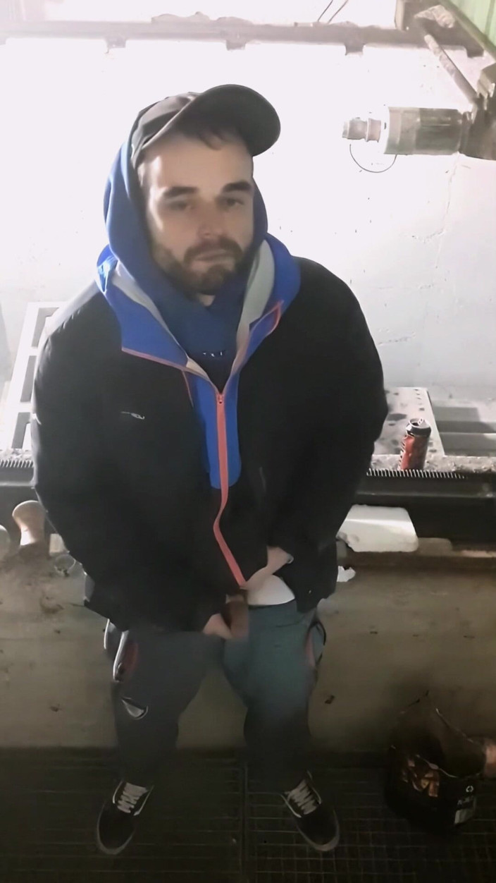 jerkofflover: Cumshot in My Private Place Where I Go to Masturbate