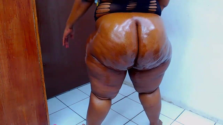 Big black clapping booties: Jack off to My Monstrous BBW Ass, Episode 1067