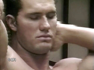 Bad Boys bedroom stories: Xkiss - Gay erotické okamžiky, část 2