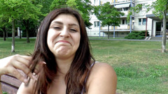 Italian Vintage Porn: Brünette mit dicken möpsen wird von ihrem ficker im auto...