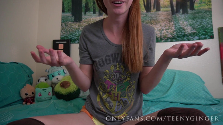 Teeny Ginger: Video Outtake December 2020 Teenyginger