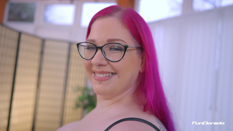 FunDo Casting: アビー・ストレンジ - ラウンド2 - 私はあなたに私の何かを見せてあげる!