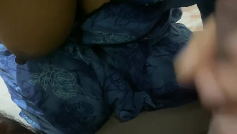 Arabicqueen: Mătușă tamil excitată colaj