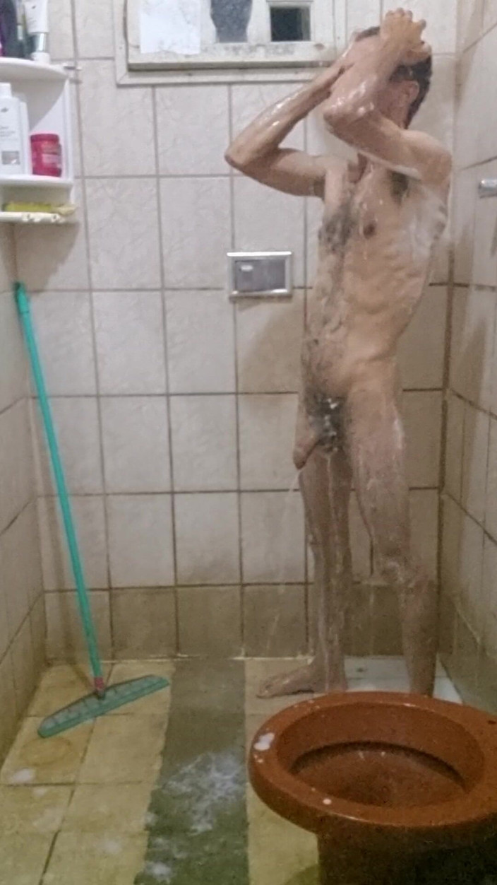 osmar1221: Me Taking a Shower with a Hard-on and Jerking off...