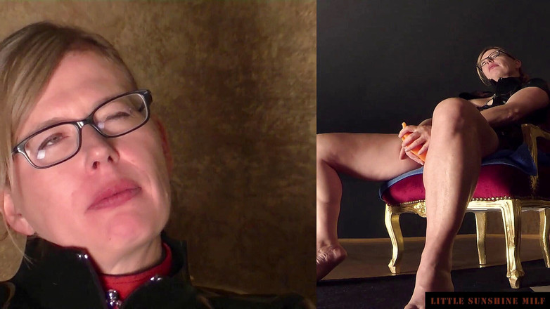 Little Sunshine MILF: Dildotest 2