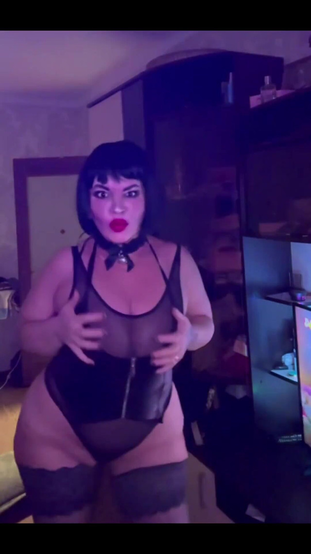 706821245777223685.mp4 (Karmen MILF) 706821245777223685.mp4 (Karmen MILF)