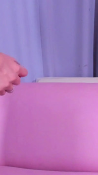 Pohled orálního sexu v extrémním detailu