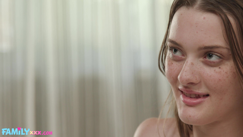 FamilyXXX: Olivias stiefvater ist immer zum anfassen