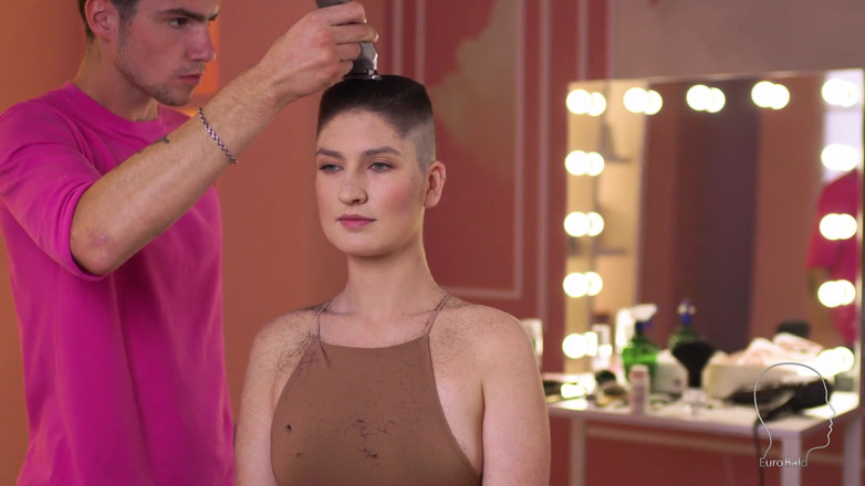 Euro Bald: Sophie
