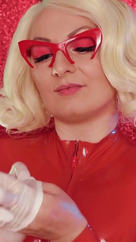 Asmr: Vinyl nitrilové rukavice (bloggerka Arya Grander v latexovém gumovém halloweenském kostýmu)