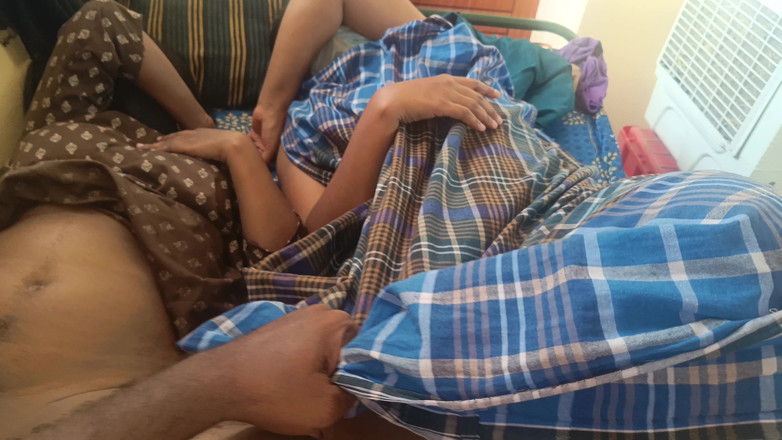 Wonder: 의붓아들과 섹스하는 결혼한 마누라와 배다른 여동생