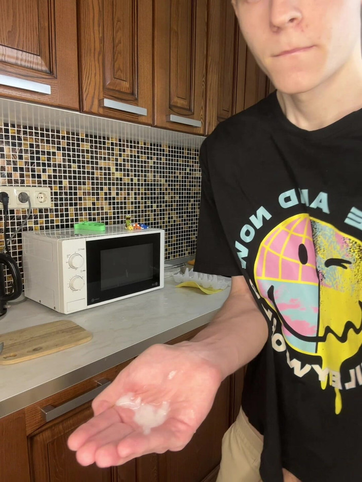 Morflot24: Deliciul spermei tinerei gemene