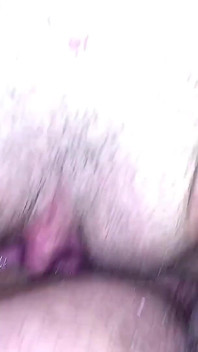 Non riusciva a pagare l'affitto quindi l'ho scopata