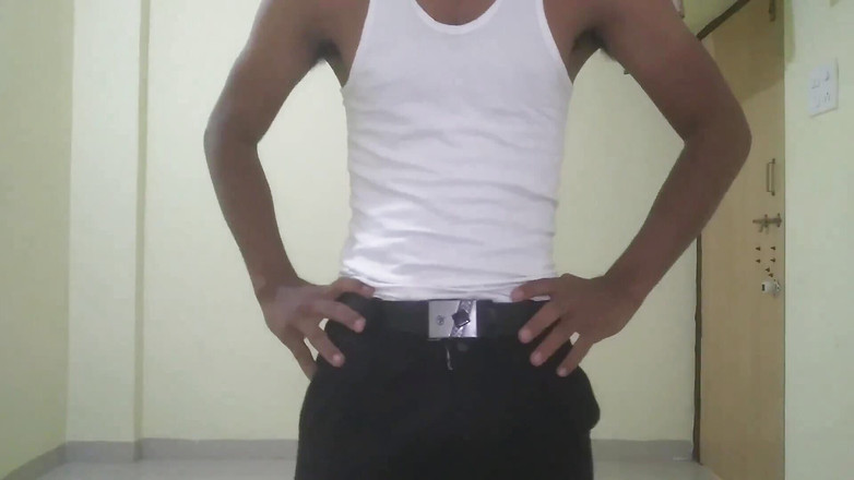 PWeggto wav: Desi indyjski chłopcy Wielki Lund. Chłopiec Marathi masturbuje się w...