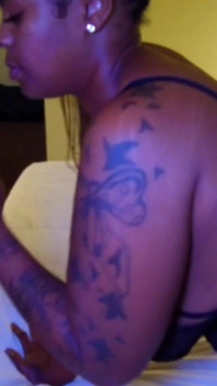 Phat ass teen from philly getting fucked hard by hood dick