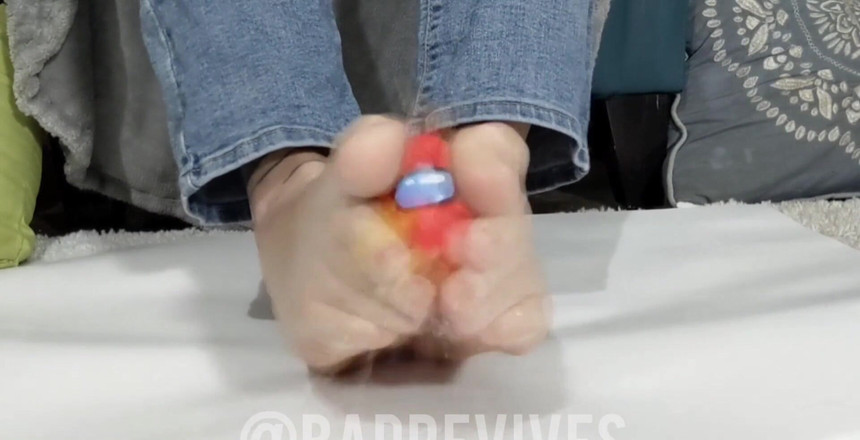 Evelyn Storm: Happy Easter My Loves