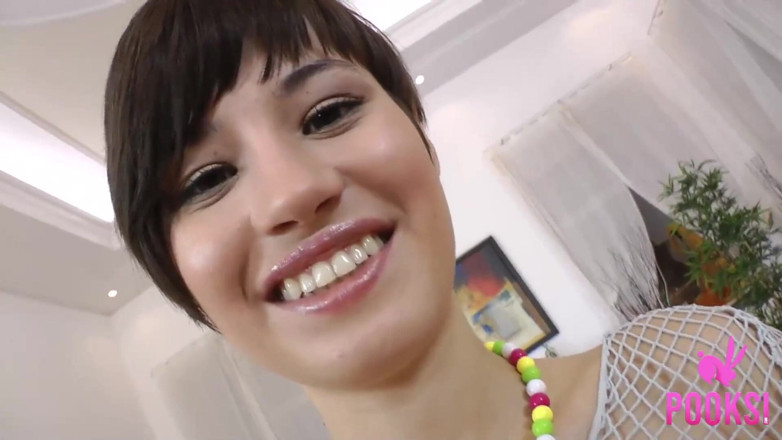 Pooksi: Video lengkap! Michelle b si cewek hot rambut pendek pantatnya...