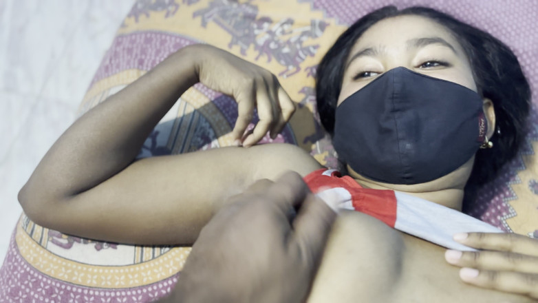 Analupdate: Desi ragazza indiana del college prova per la prima volta...