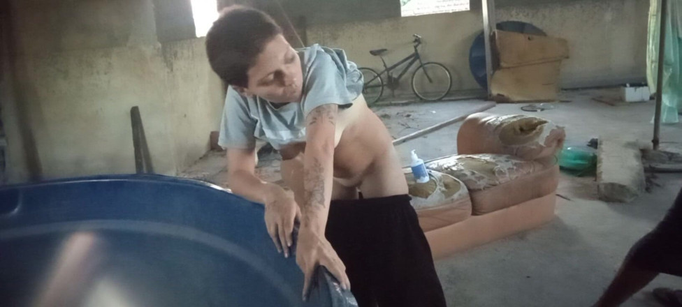 LeoOgro: Fucking the Ass of the Shoe on the Terrace 100% Anal