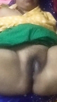 Bhabhi bergoyang pepek