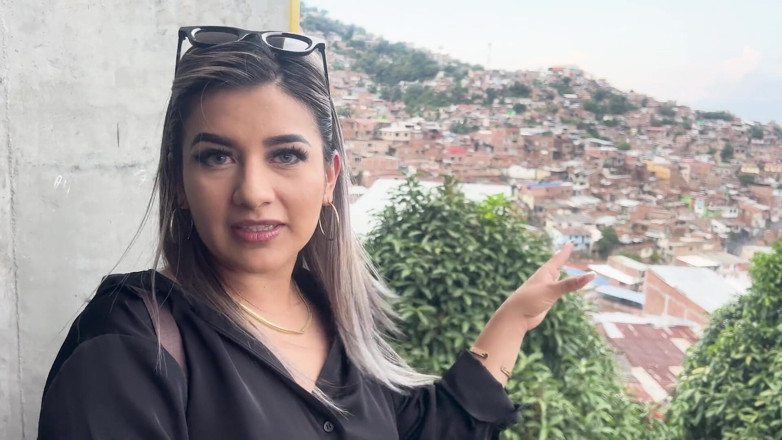 Naty Delgado: Fotto e succhio il cazzo all'aperto al migliore amico del...