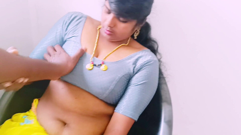 Telugu honey lips: Indian Middle Age Stepaunty Enjoyed StepDaughter's Husband Bog Dick. Telugu...