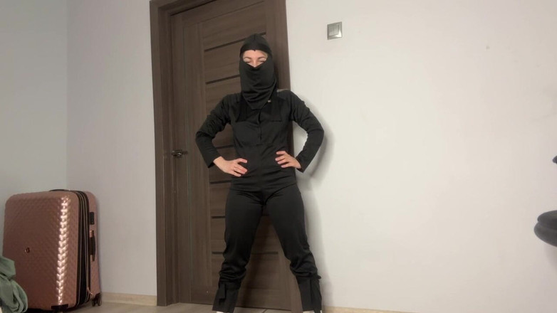 Misty Phoenix: टीचर ने निंजा को विश्राम के विभिन्न तरीके सिखाए