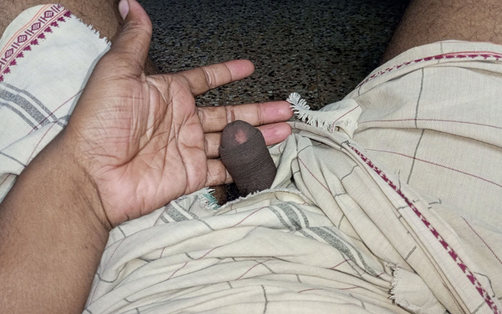 Sweet Indian cock: Masturbacja