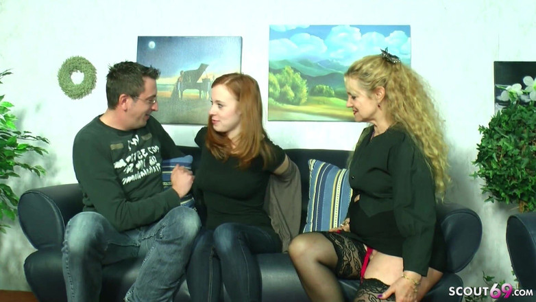 Full porn collection: La tedesca matura insegna la pelosa teen rossa e il...