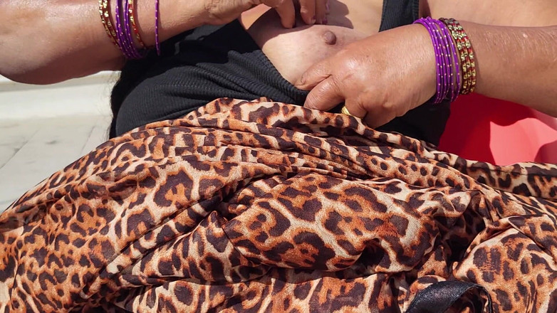 TABOOBREAKERS: 晒太阳户外自爱