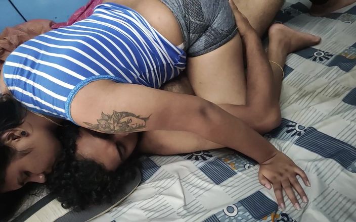 Vaishnavysharunraj: Pasangan hot asal mallu lagi asik romantis