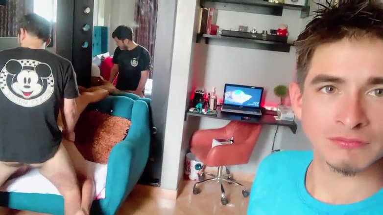 The Substance: 我的邻居帮我拍了一个高级色情场景！