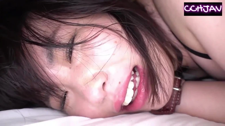 Chubby Curvy Hentai JAV: Wet Curves Under the Open Sky as She Enjoys Every...