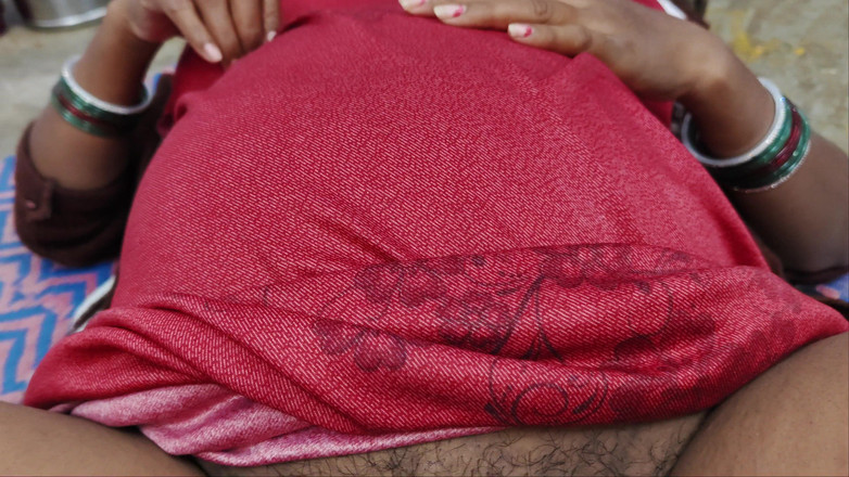 Premi pooja: Sexo indio