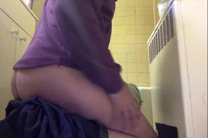 SweetcakesTee: Sweet cakes TS butt stretch