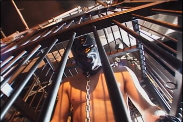 Absolute BDSM films - The original: 小さな陰茎屈辱肛門ディルド浸透、ラテックスドレスで束縛で鞭打ち