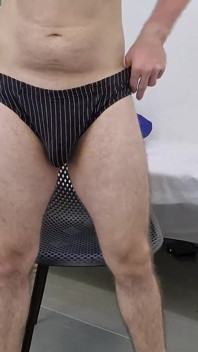 și Cumshot cu mănușă