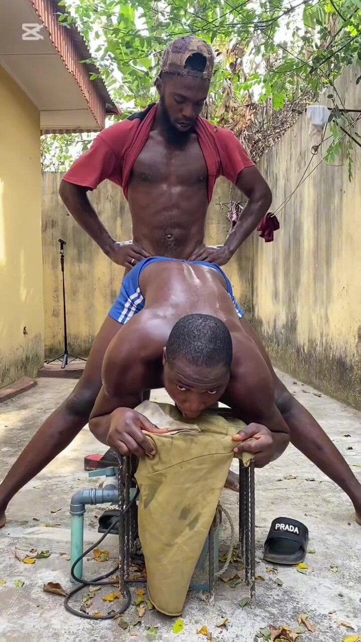 BlackDanie_production: Arka bahçede sondaj 3