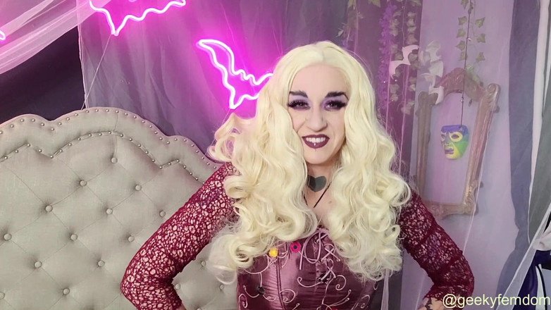 Geeky Femdom: Hocus Pocus Rampage pe Comic Con Virgins