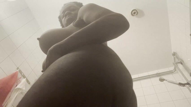 JuneAmputee: 我的G-cup水平视图