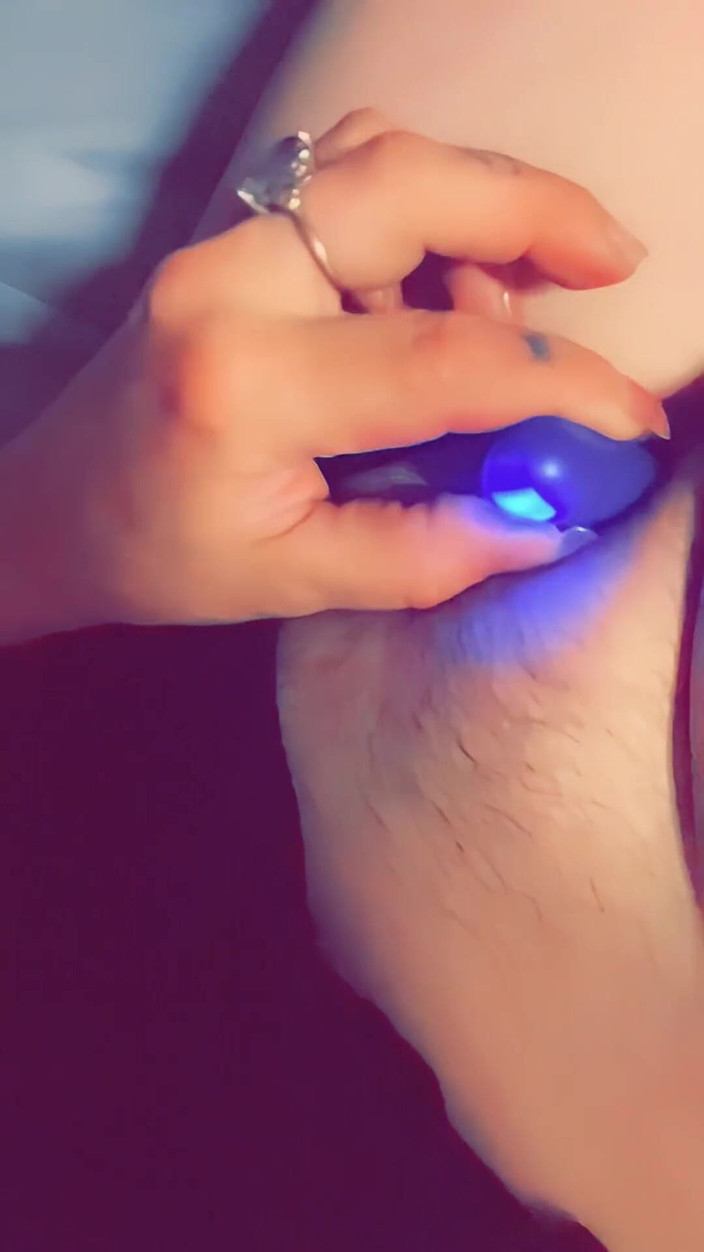 Cuddlybrick: Gần gũi hơn bạn đã từng có trước đây