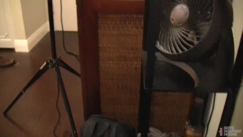 Boys half-way house: Preparazione il suo culo per la prigione