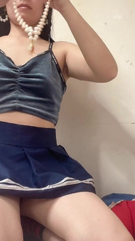 Hana Sevimli Seksi Okul Kızı Kıyafeti