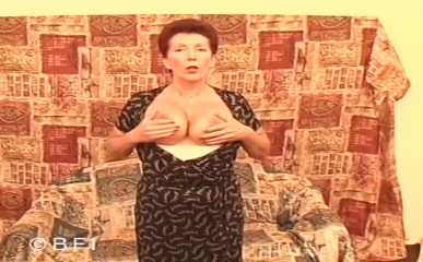 Mature Babes: Putas maduras que aman chupar - 2 escenas en 1