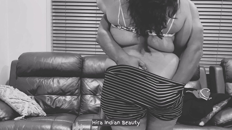Hot 365 Entertainments: Procace Indiana MILF Tradisce Con Il Fratellastro: Desi Hotwife Abbracciamento...