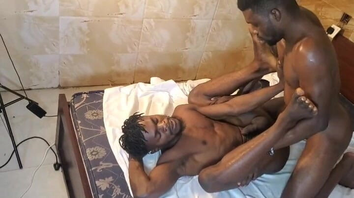 Creamyverseguy2: Prima întâlnire cu Afriacan Hammer