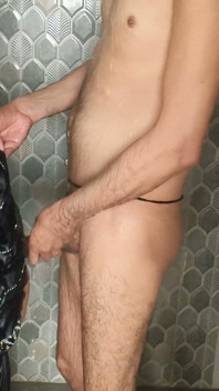 Une bhabhi tamoule était prête pour la fête, mais elle s’est fait baiser par son devar