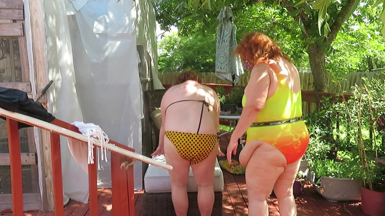 BBW nurse Vicki adventures with friends: Klapsa dla tatusia