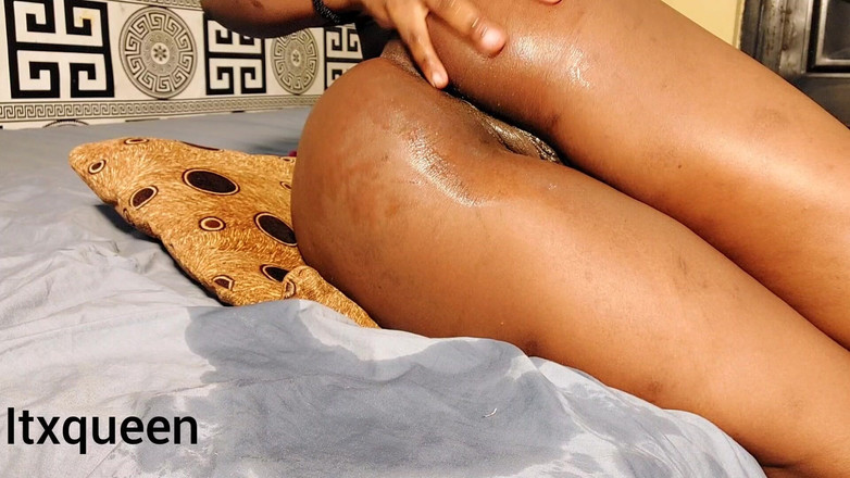 ITX_Kwin: Orgasm de la cu degetul anal