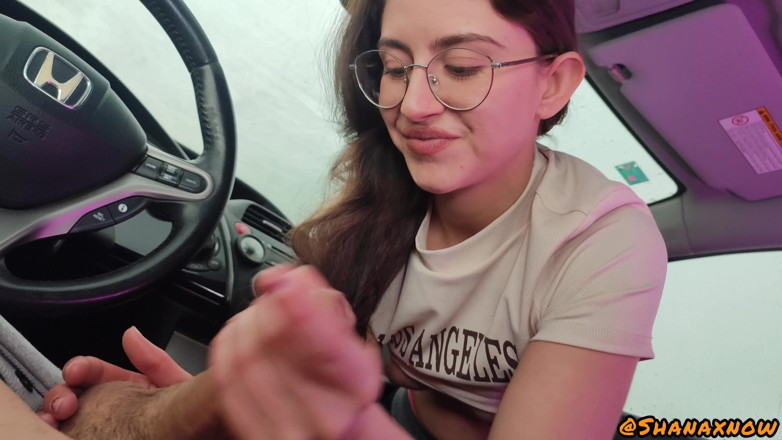 Shanaxnow: 4k mamada durante una lluvia